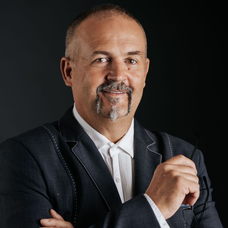 Headshot of Alpar Erdos, MBA