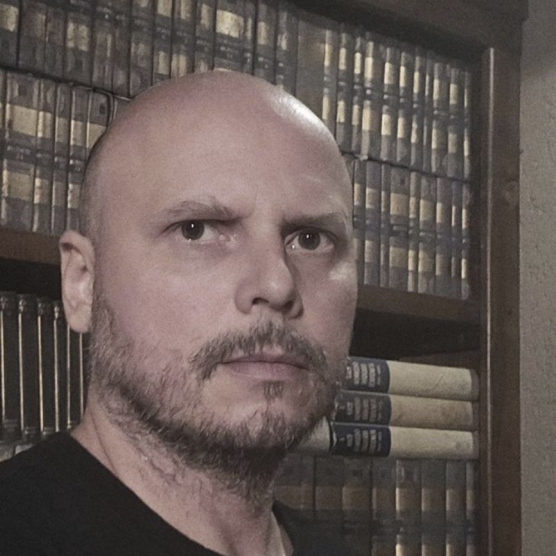 Headshot of Zoltan Losonczi, MBA